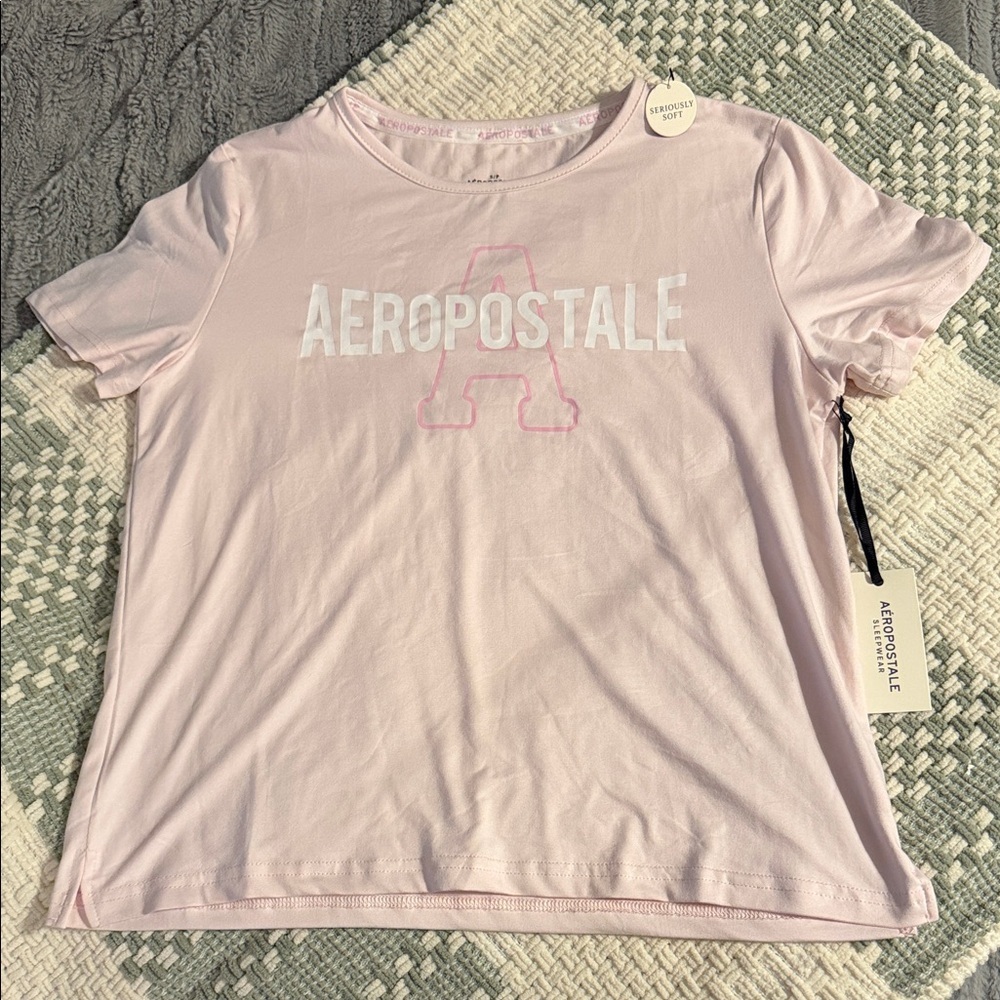 NWT Aeropostale sleepwear shirt 🩷 *small flaw*